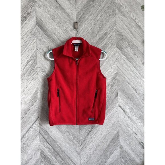 Patagonia Cherry Red Synchilla Fleece Vest Men’s XS Ski Casual Full Zipper